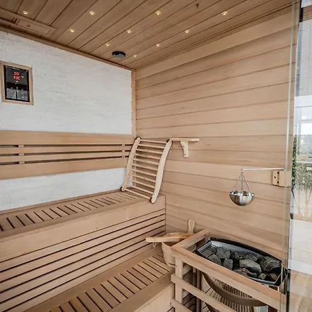 Fantastic In Odyssey & Pool