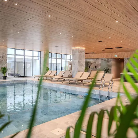 Fantastic In Odyssey & Pool Mamaia