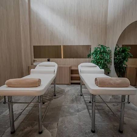 Fantastic In Odyssey & Pool Appartement