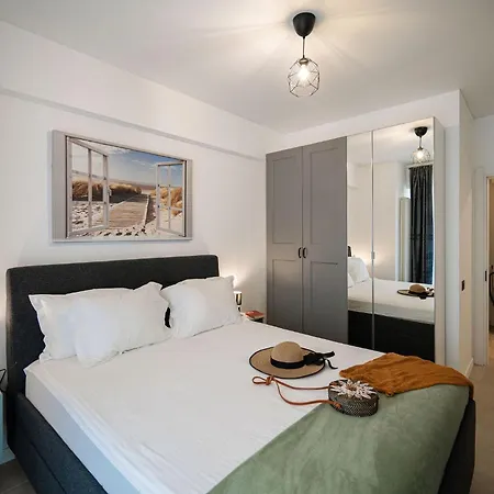 Appartement Fantastic In Odyssey & Pool Mamaia